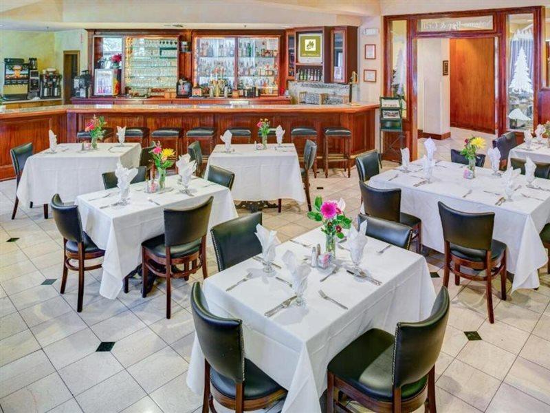 Lake Natoma Inn Фолсъм Екстериор снимка